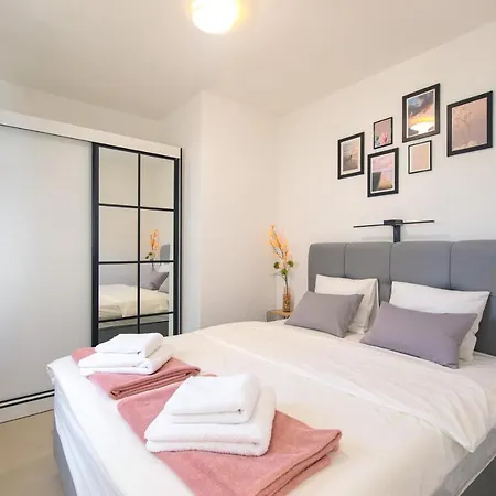 Mares 2 Apartman *